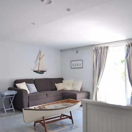 Vaste Maison 23/29 Pers. Piscine Proche Des Plages 펜션 *