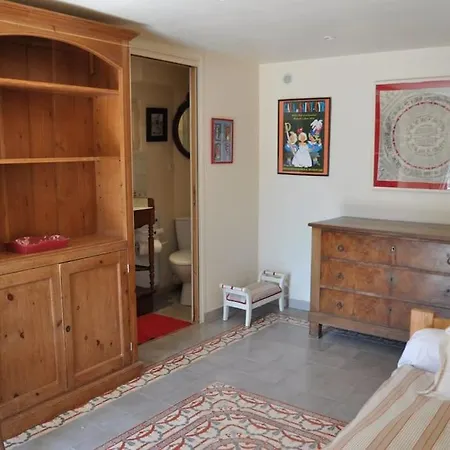 Vaste Maison 23/29 Pers. Piscine Proche Des Plages