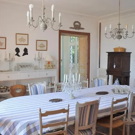 Holiday home Vaste Maison 23/29 Pers. Piscine Proche Des Plages *