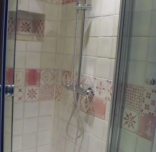 Vaste Maison 23/29 Pers. Piscine Proche Des Plages *