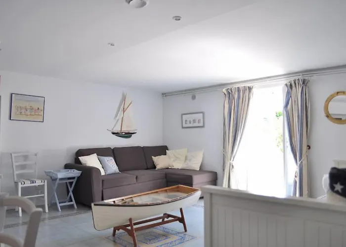 Vaste Maison 23/29 Pers. Piscine Proche Des Plages בית נופש *