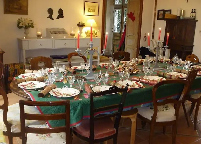 Vaste Maison 23/29 Pers. Piscine Proche Des Plages *