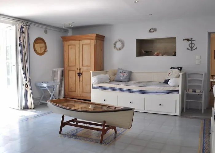 Vaste Maison 23/29 Pers. Piscine Proche Des Plages *