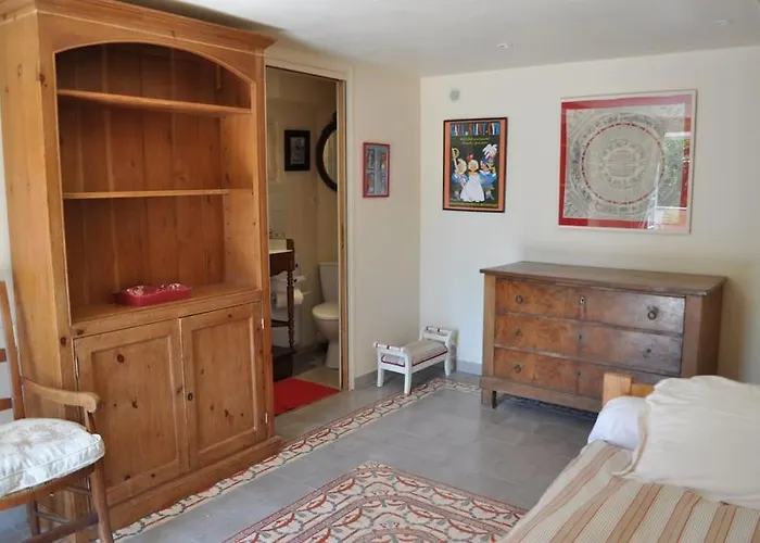 Vaste Maison 23/29 Pers. Piscine Proche Des Plages